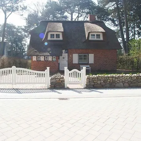 Ferienhaus Captains Huus Holiday home *